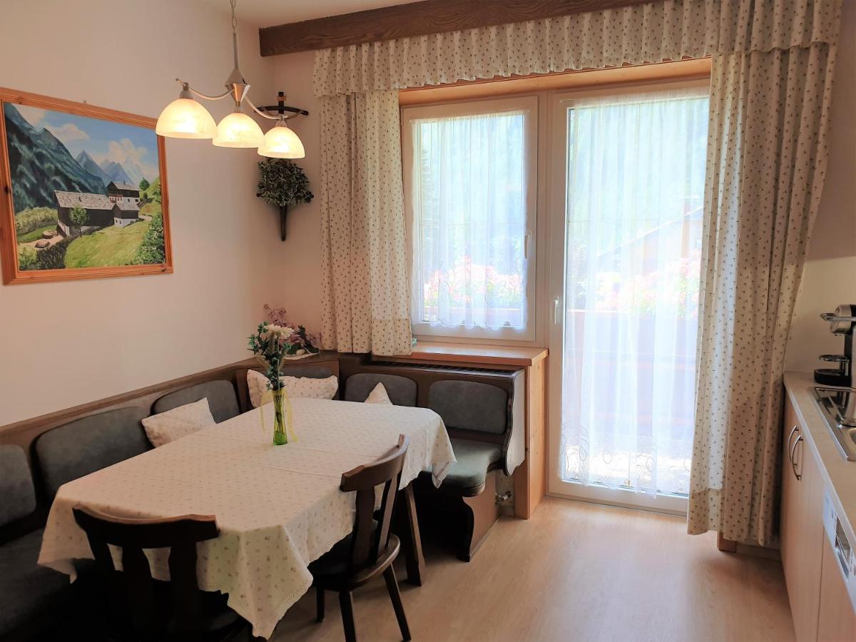 Ferienhaus Alpenblick ハイリゲンブルート エクステリア 写真