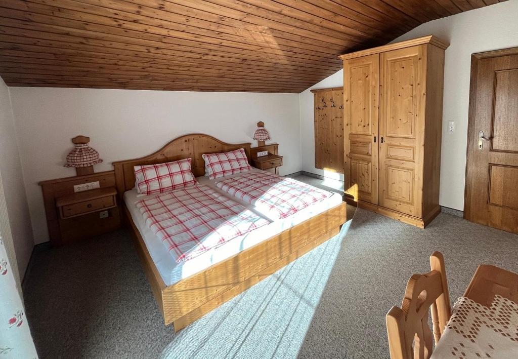 Ferienhaus Alpenblick ハイリゲンブルート エクステリア 写真